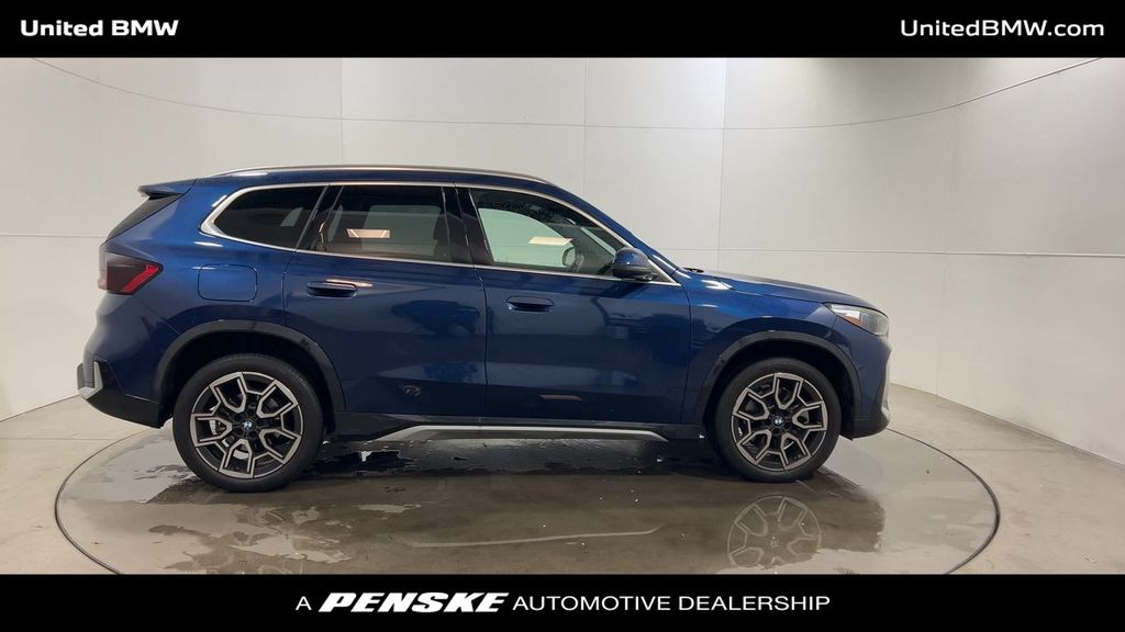 Thumbnail: 2025 BMW X1 - 9