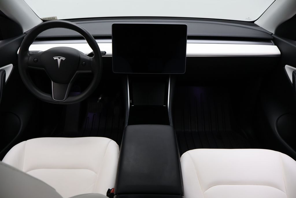 Thumbnail: 2021 Tesla Model Y - 24
