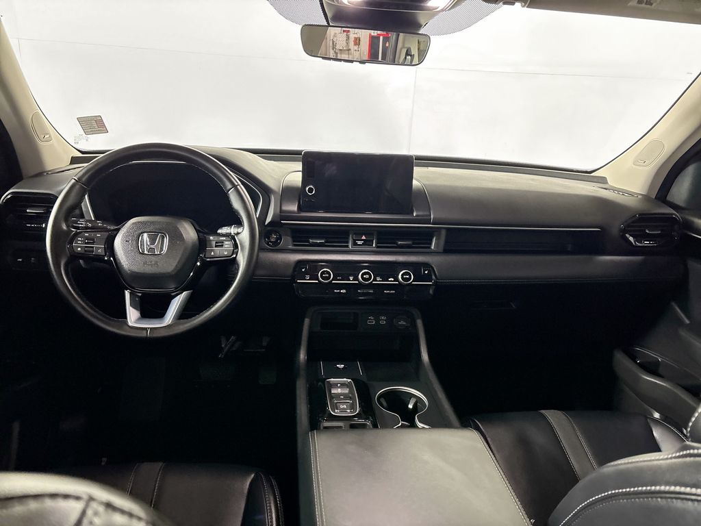 2024 Honda Pilot Touring