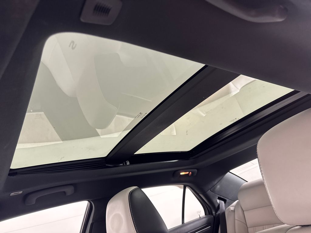 Certified Used 2017 Gray Chrysler S image 11
