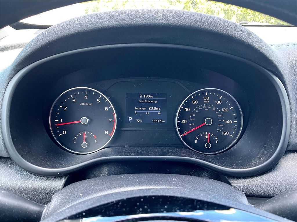 2020 Kia Sportage — photo 25