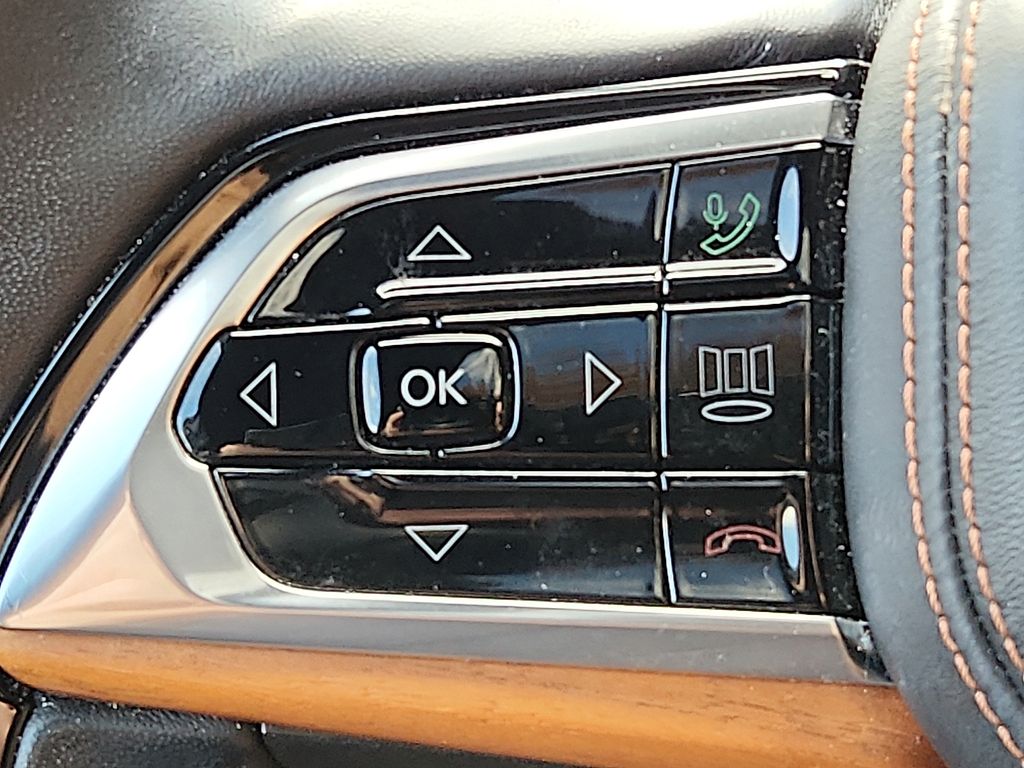 Thumbnail: 2022 Jeep Grand Cherokee L - 23