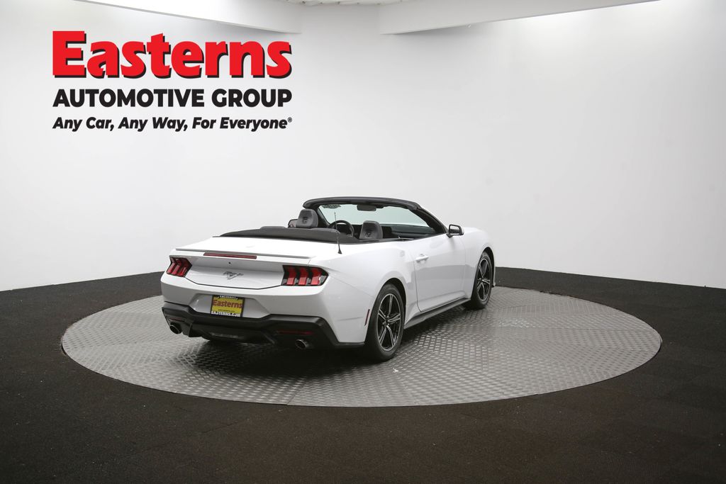 Used 2024 White Ford EcoBoost Premium image 38