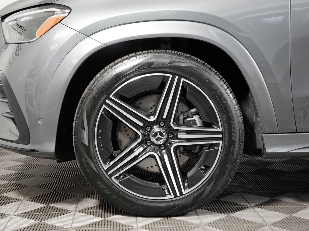used 2025 Mercedes-Benz GLE car, priced at $61,969