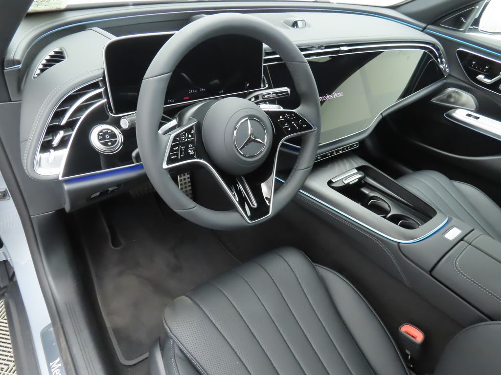 Thumbnail: 2026 Mercedes-Benz E-Class - 9