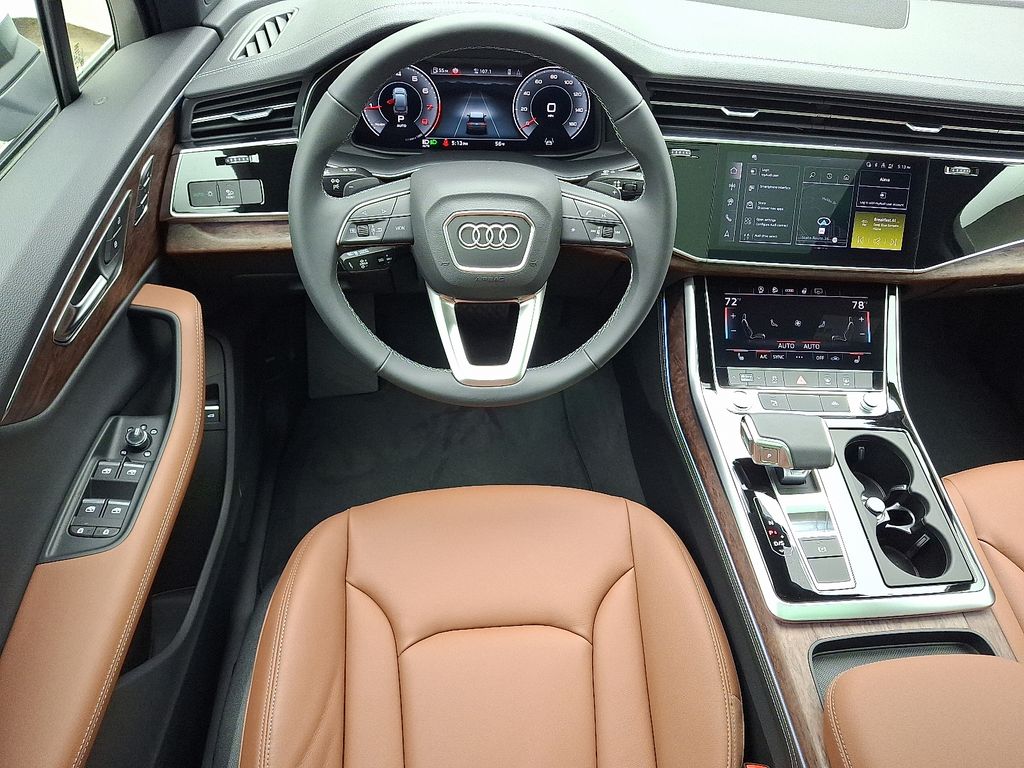 Thumbnail: 2026 Audi Q7 - 7