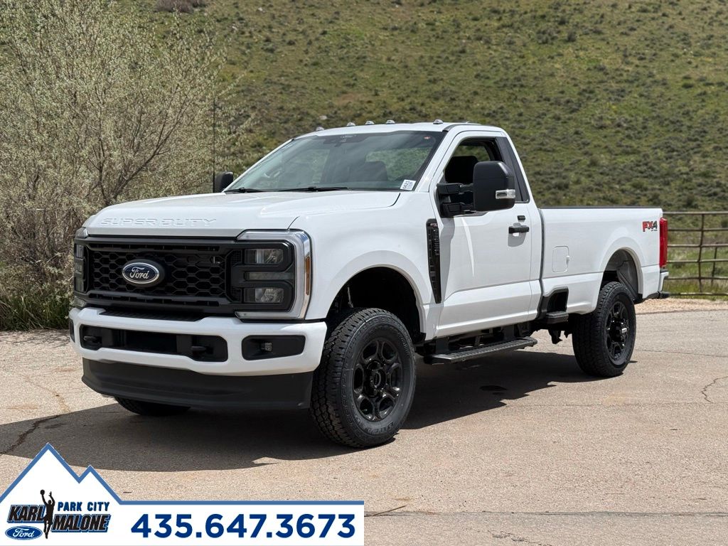 Oxford White 2026 Ford F-250 Super Duty XL Regular Cab LB 4WD Pickup Truck Four-Wheel Drive Automatic