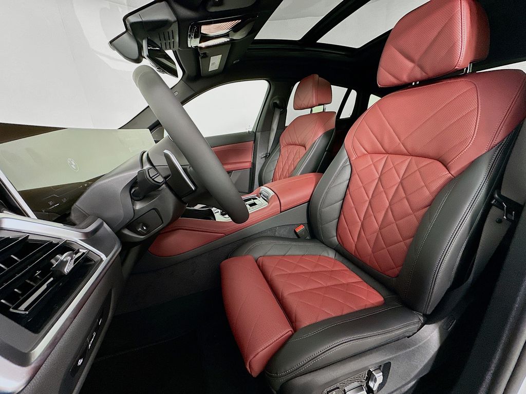 Thumbnail: 2026 BMW X6 - 16