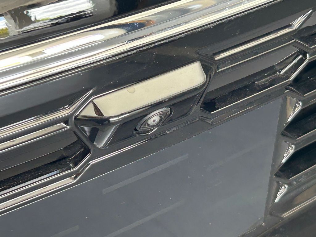 New 2026 Graphite Gray Mitsubishi SE image 58