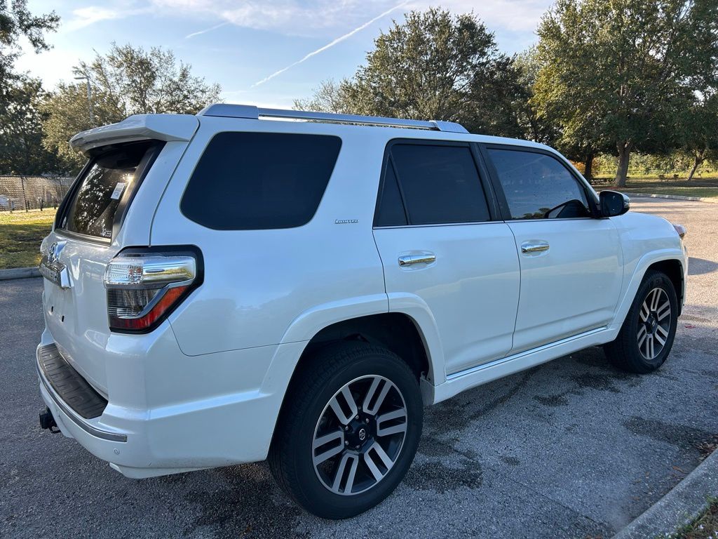 Thumbnail: 2022 Toyota 4Runner - 5