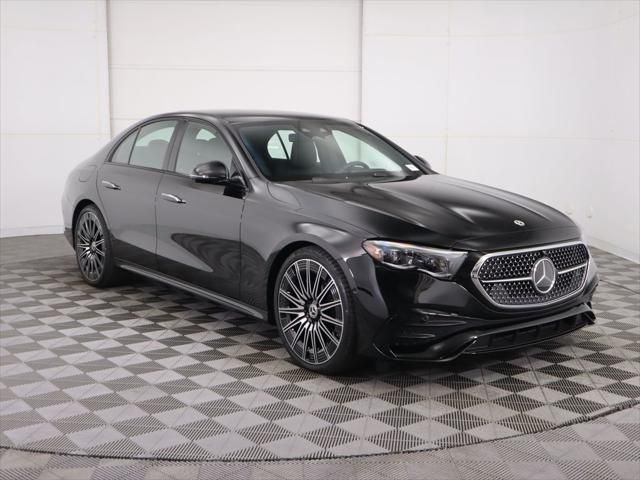 Thumbnail: 2026 Mercedes-Benz E-Class - 3