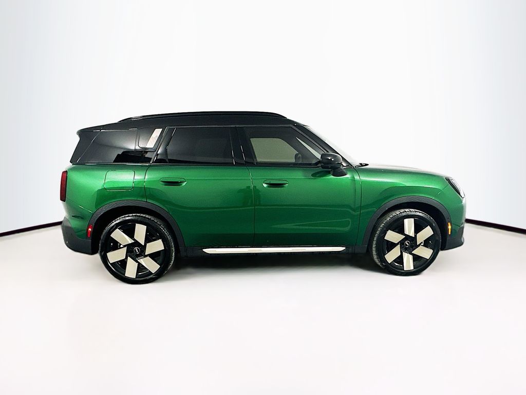 2025 MINI Cooper Countryman Base 4
