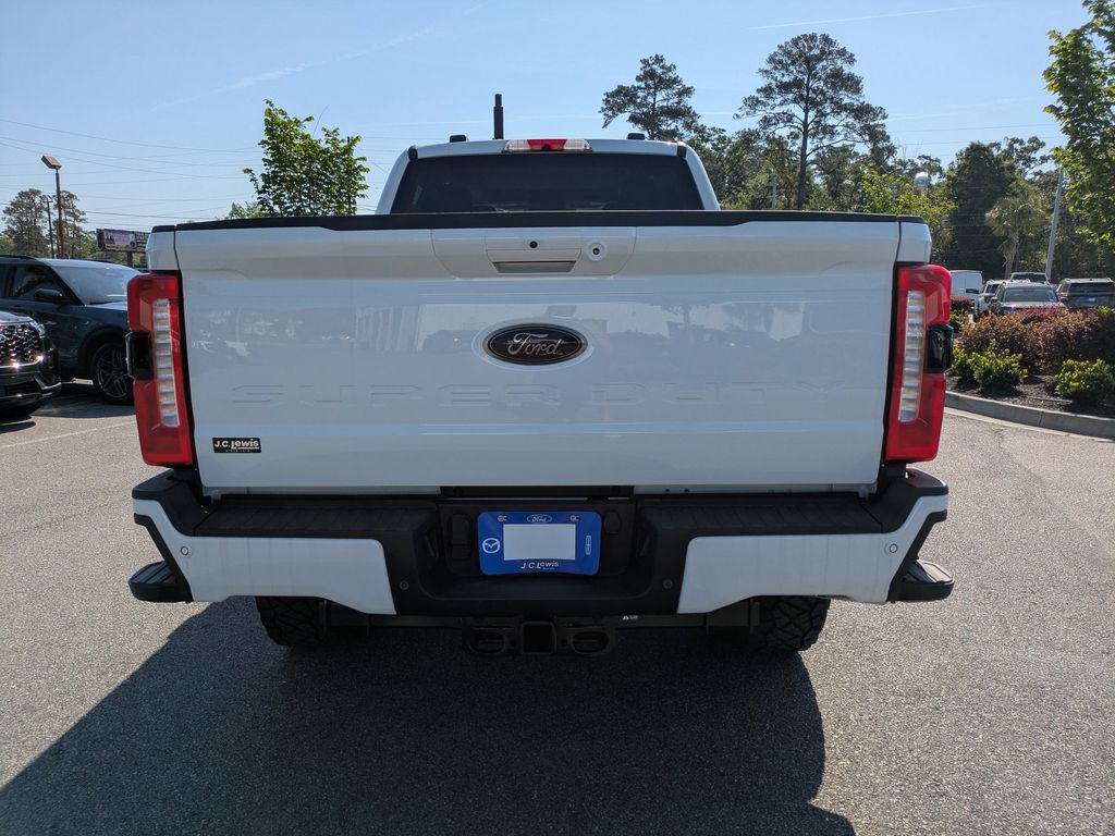 2026 Ford F-350 Super Duty LARIAT