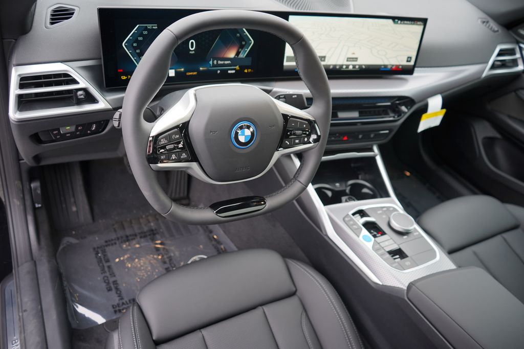 2025 BMW i4 eDrive40 13