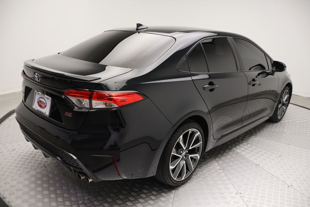 Thumbnail: 2022 Toyota Corolla - 8