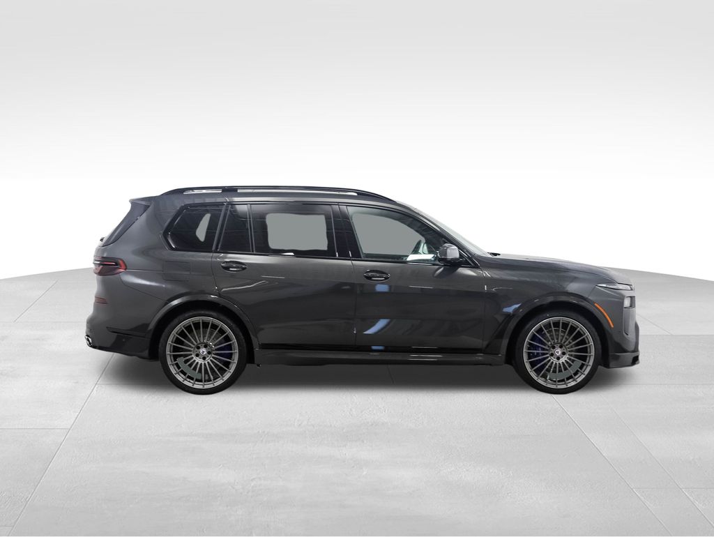 2025 BMW X7 Alpina XB7 6