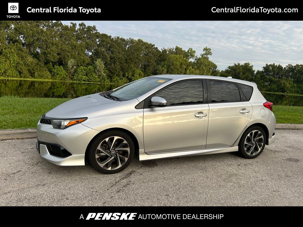 Thumbnail: 2017 Toyota Corolla iM - 1
