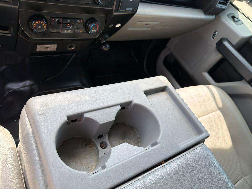 Used 2017 White Ford XL image 28