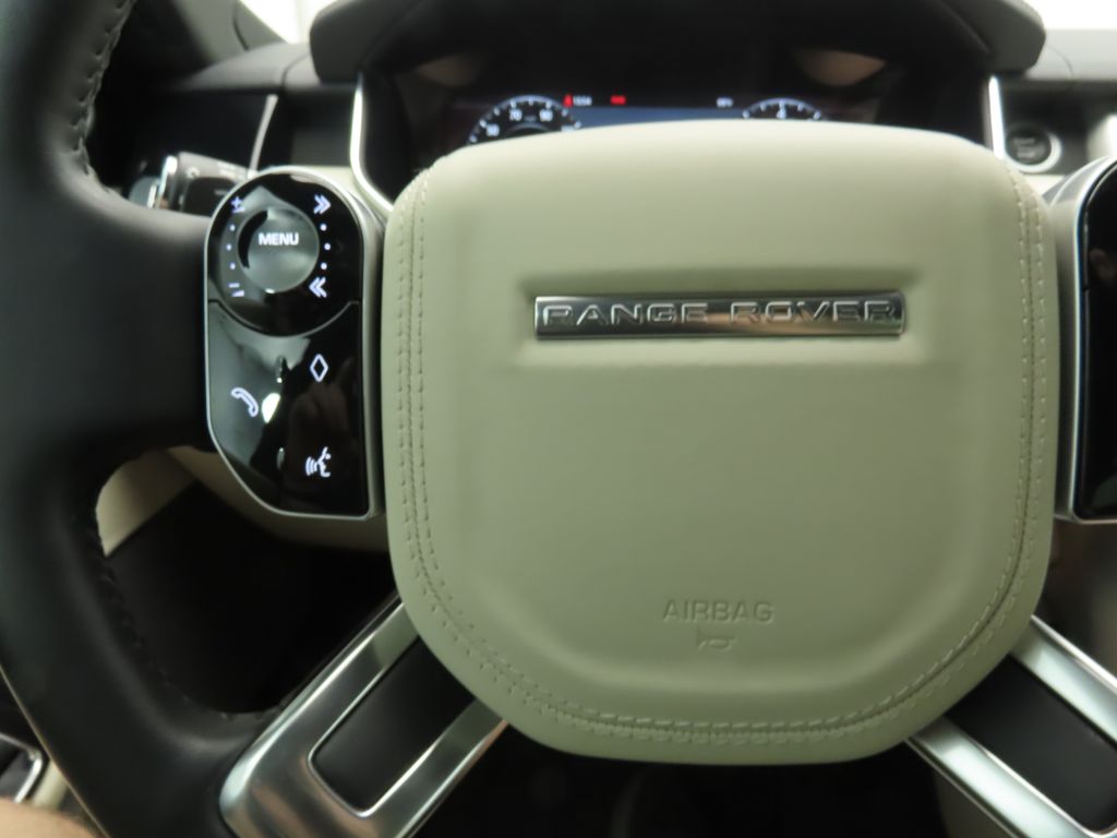 Thumbnail: 2022 Land Rover Range Rover - 11