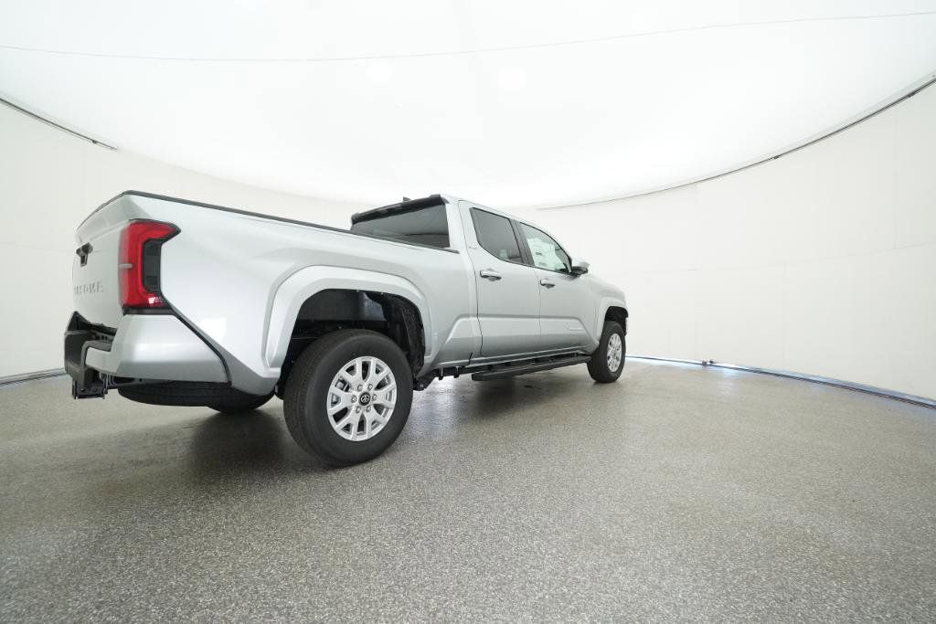 Thumbnail: 2025 Toyota Tacoma - 32