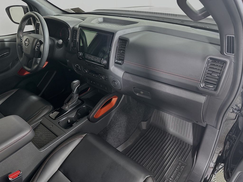 Used 2024 Black Nissan PRO-4X image 32