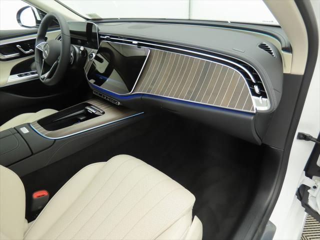 Thumbnail: 2026 Mercedes-Benz E-Class - 19