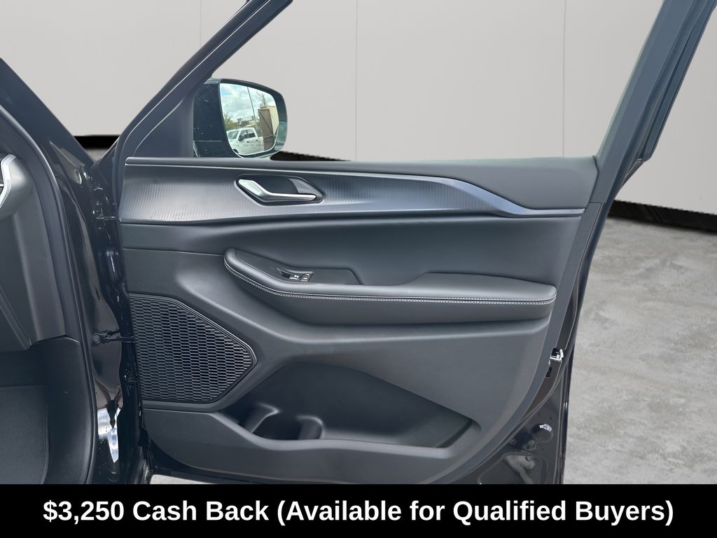 New Car 2025 Jeep Grand Cherokee  For Sale Under $50,000 In Austin, Texas
