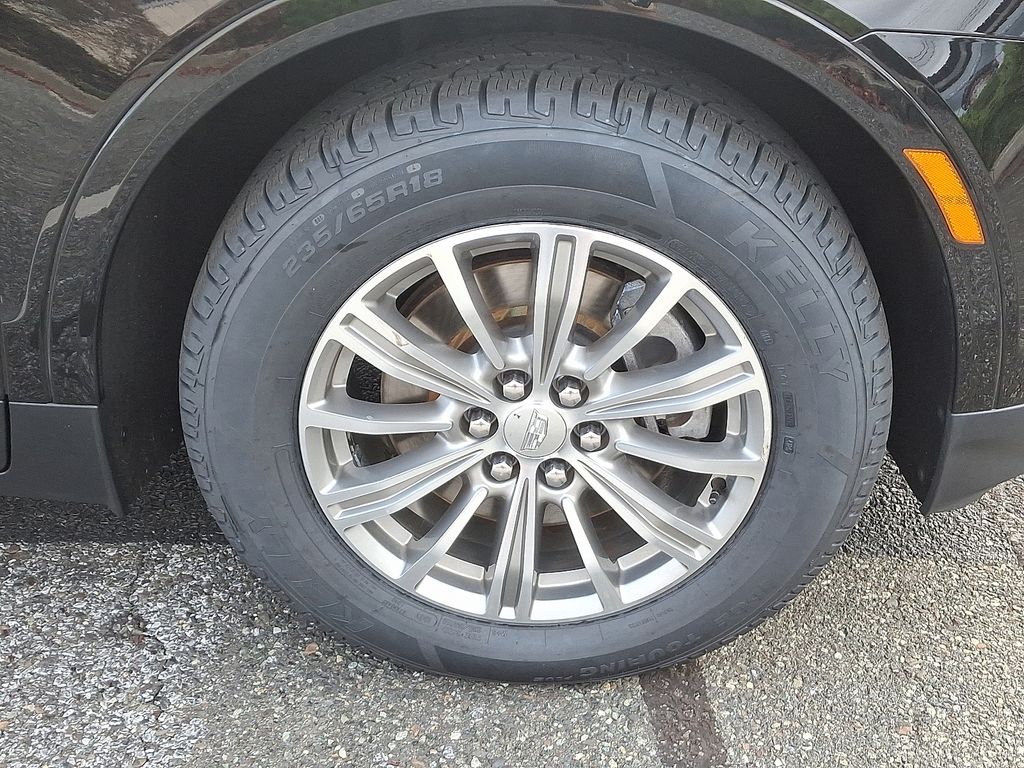 Thumbnail: 2019 Cadillac XT5 - 8