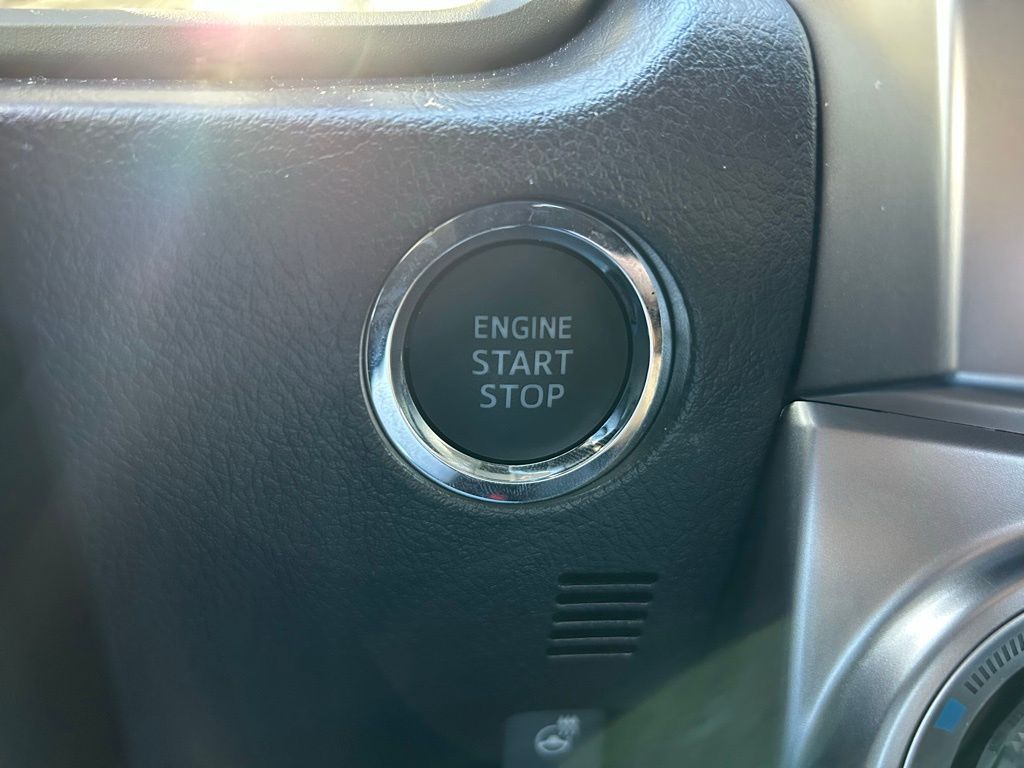 Thumbnail: 2023 Toyota 4Runner - 30