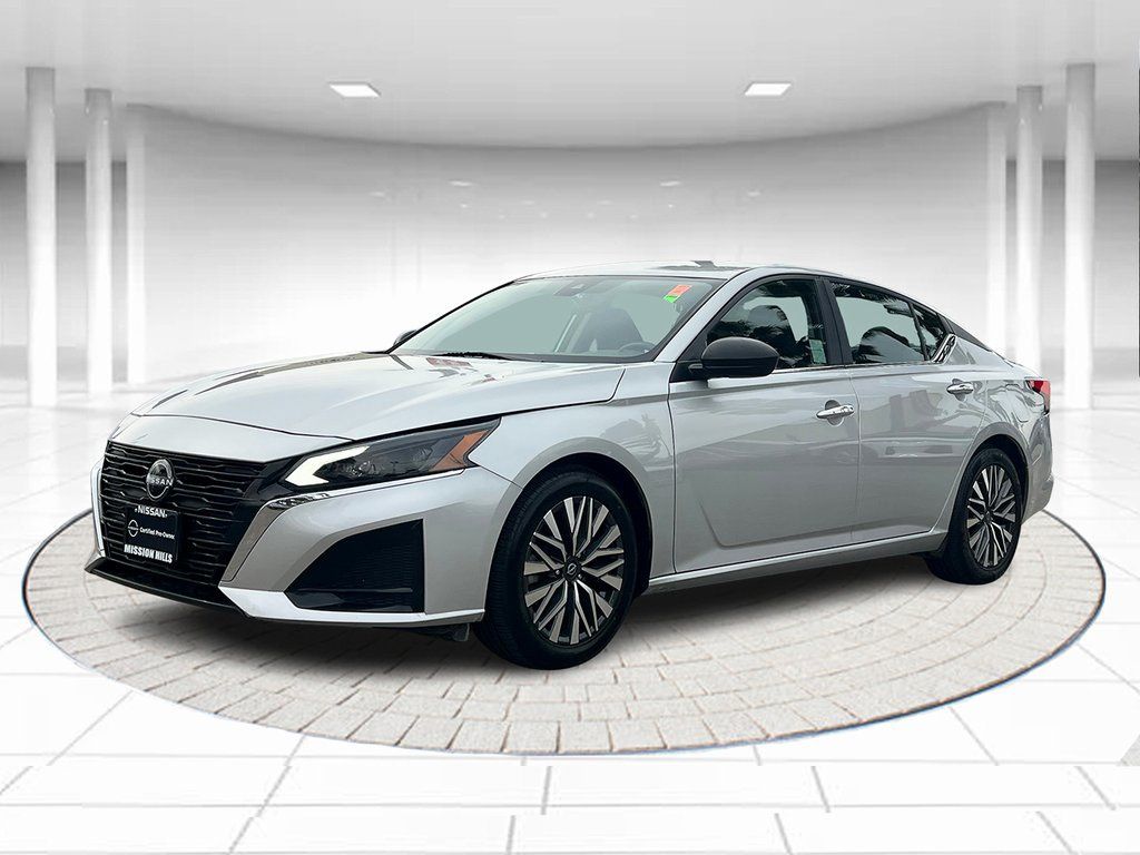 2024 Nissan Altima 2.5 SV