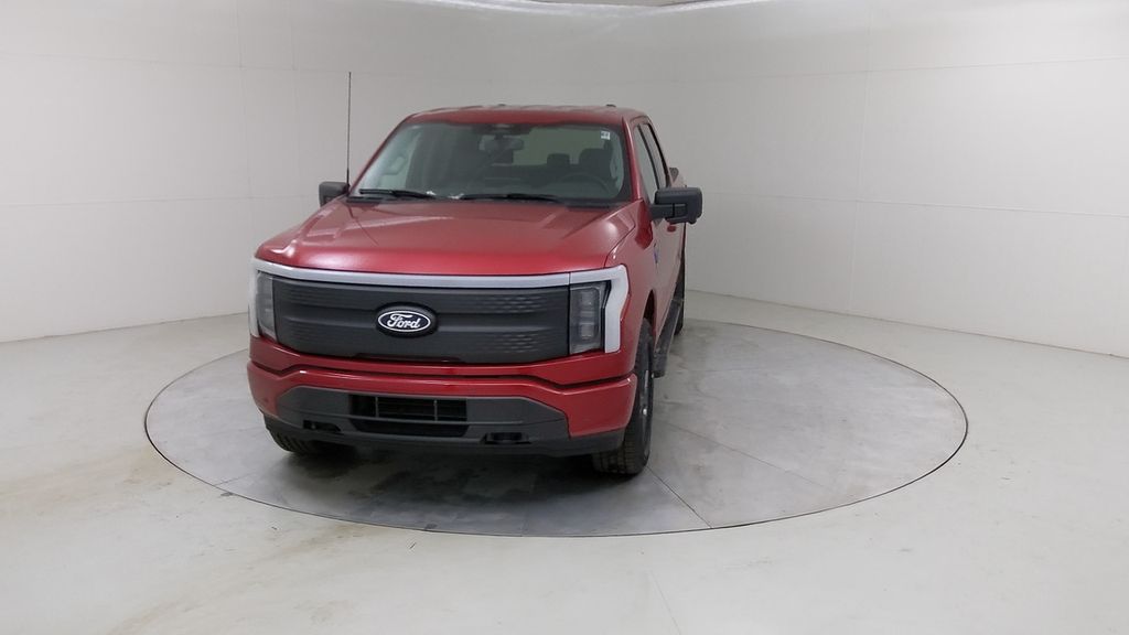 2025 Ford F-150 Lightning Flash - Photo 59