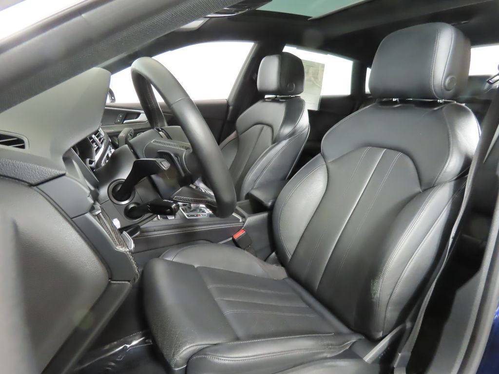 Thumbnail: 2018 Audi S5 - 32