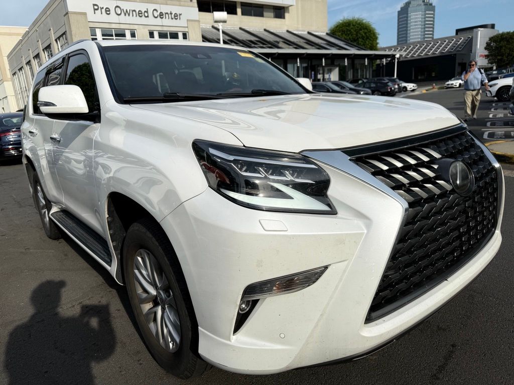 Thumbnail: 2021 Lexus GX - 2