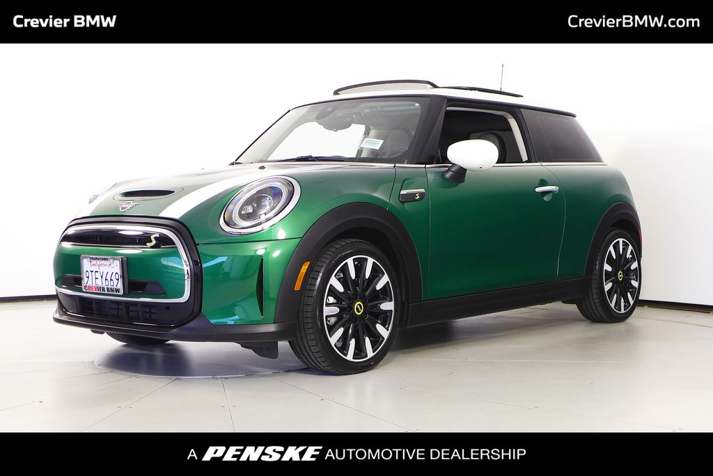 2022 MINI Cooper SE -
                  Santa Ana, CA