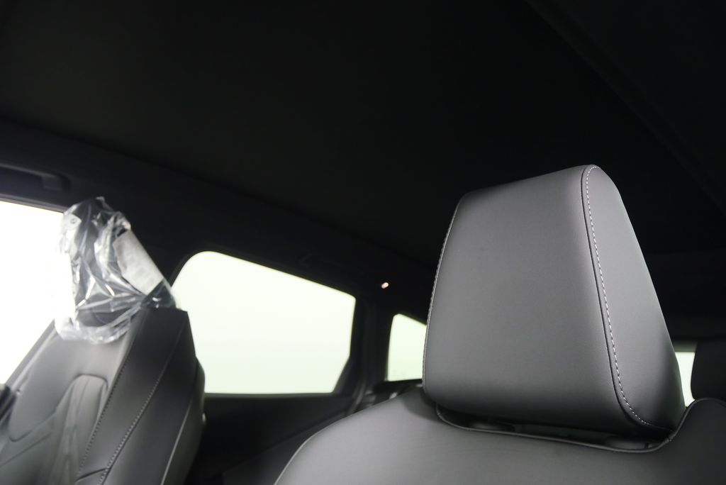 Thumbnail: 2025 BMW X3 - 12