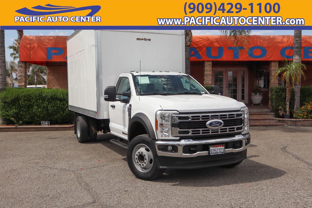 2024 Ford F-600 Super Duty   
