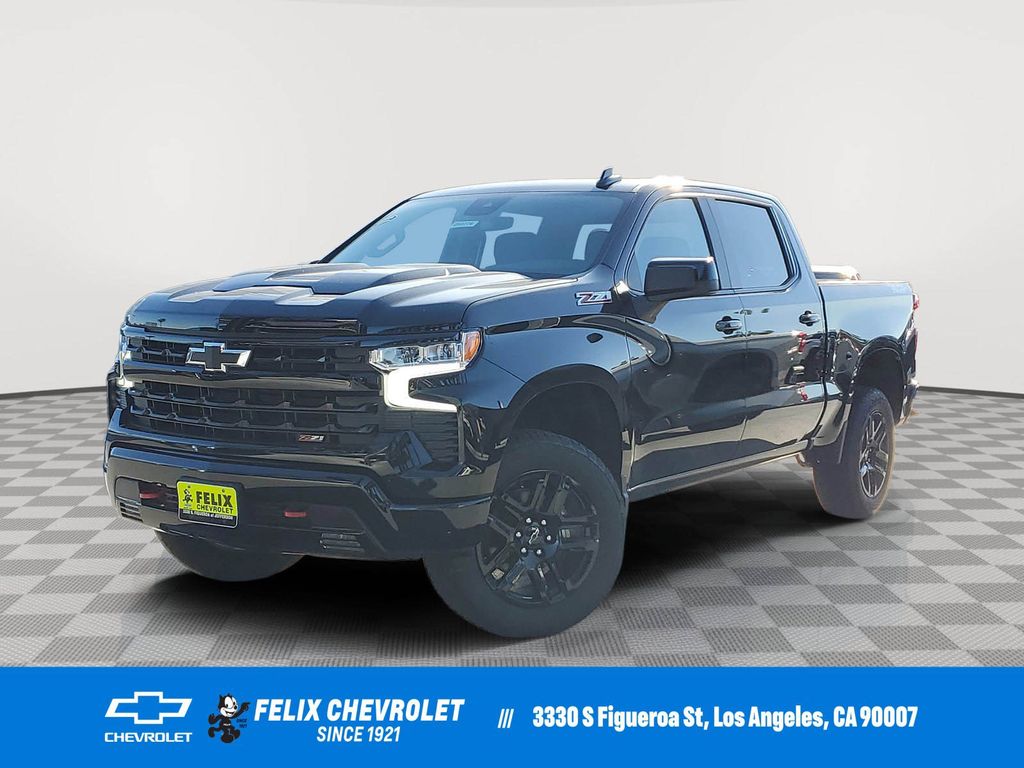 2026 Chevrolet Silverado 1500 LT Trail Boss Crew Cab 4WD