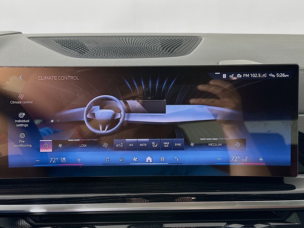 Thumbnail: 2026 BMW X6 - 14