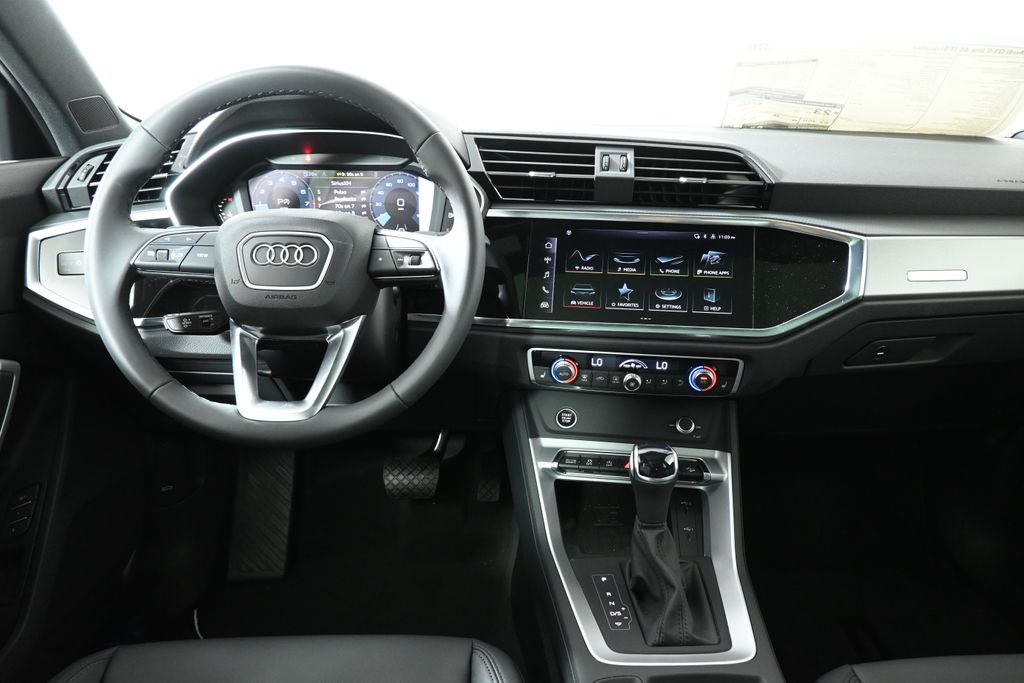 2024 Audi Q3  4