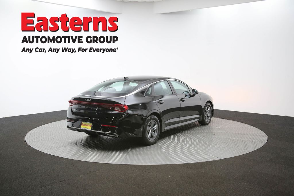 Used 2023 Black Kia LXS image 40