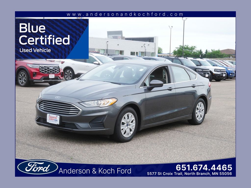 Gray (Magnetic) 2019 Ford Fusion Sedan Front-Wheel Drive 6-Speed Automatic