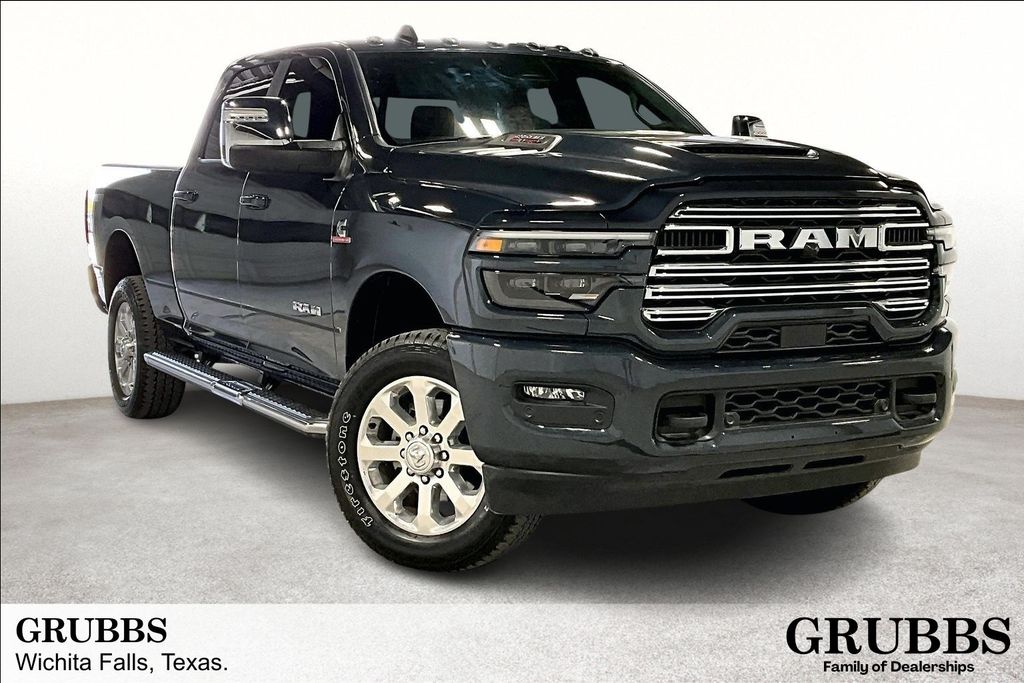 2025 RAM 2500 Laramie Crew Cab 4WD