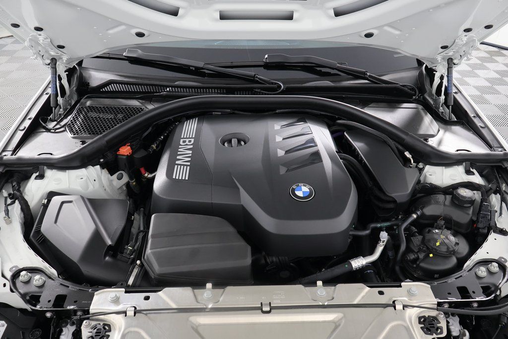 Thumbnail: 2026 BMW 3 Series - 9