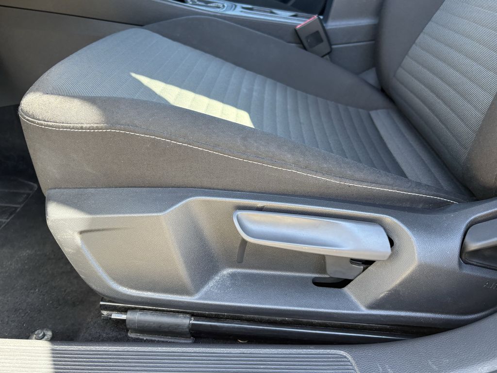 Used 2024 Silver Volkswagen 1.5T S image 13