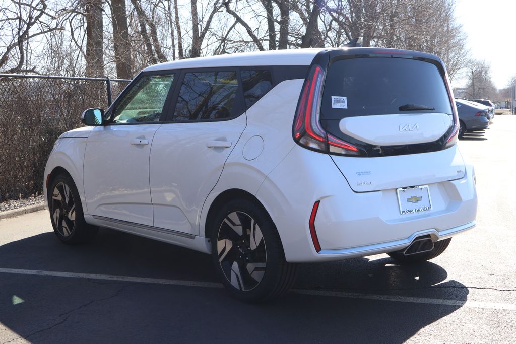 Thumbnail: 2023 Kia Soul - 7