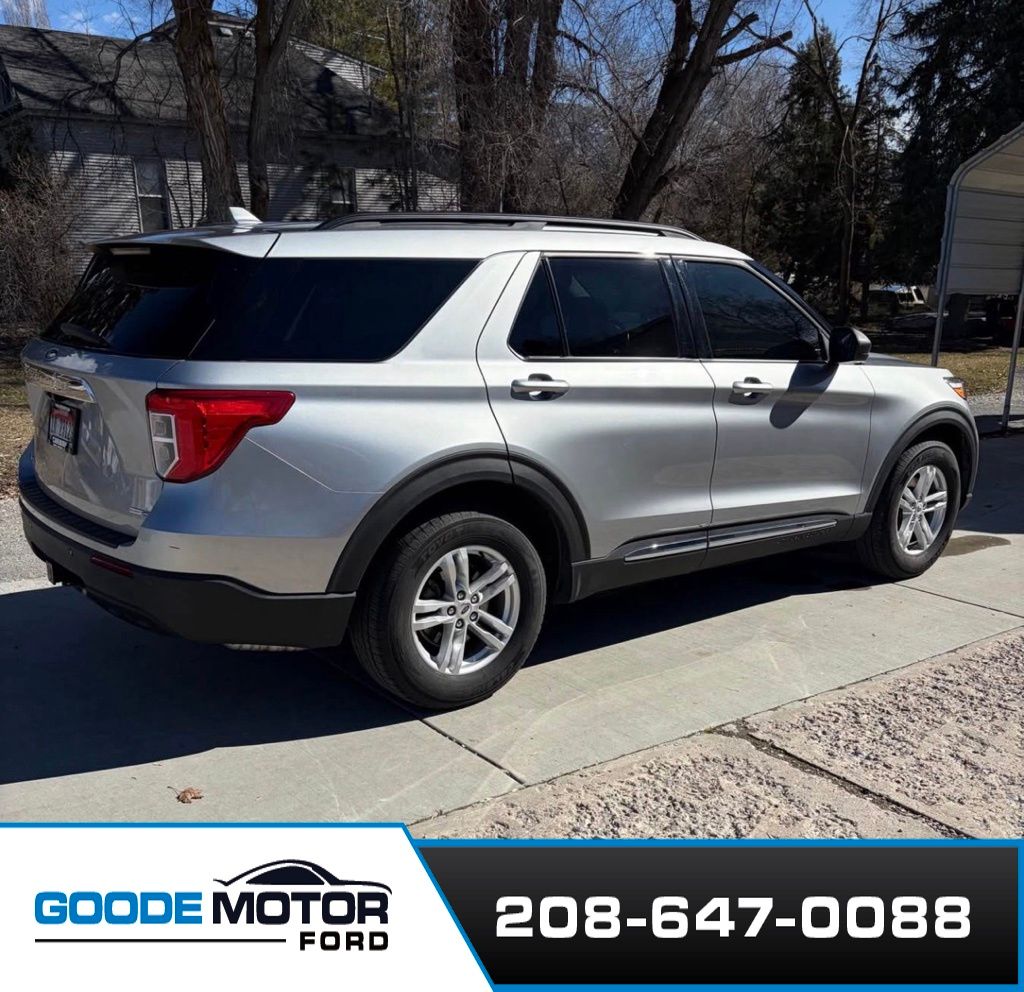 Silver 2020 Ford Explorer XLT AWD SUV / Crossover All-Wheel Drive Automatic