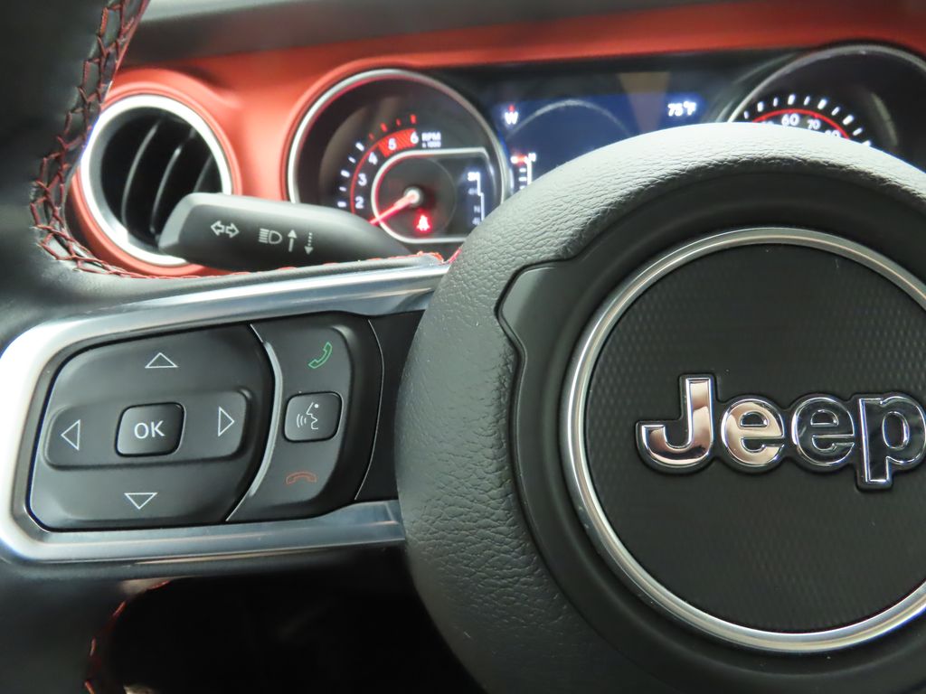 Thumbnail: 2021 Jeep Wrangler - 11