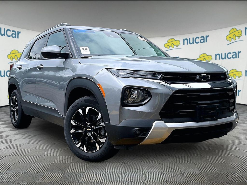 Sterling Gray Metallic 2023 Chevrolet Trailblazer SUV / Crossover Four-Wheel Drive 9-Speed Automatic