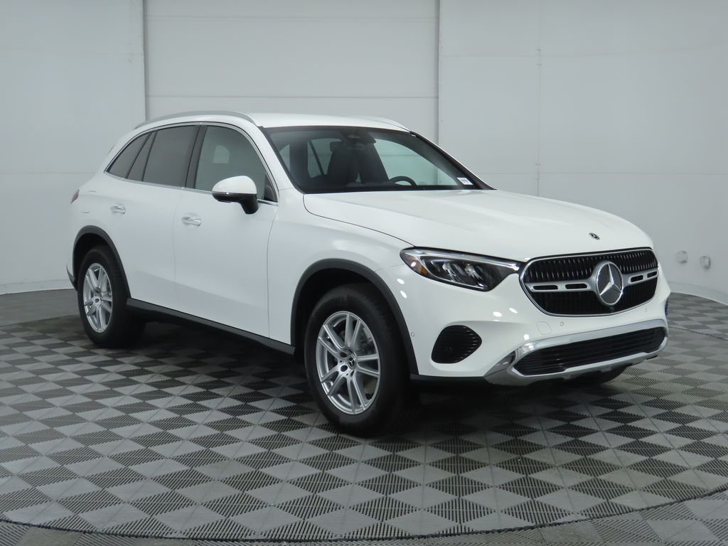 2024 Mercedes-Benz GLC 300 3