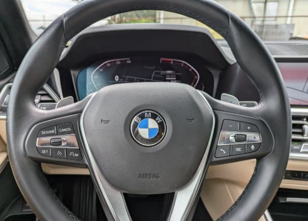 2022 BMW 330i 